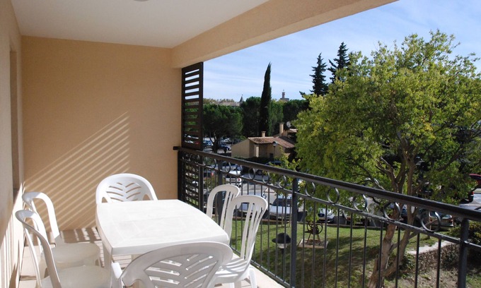 Uzes Apartment | UZES APPART HOTEL