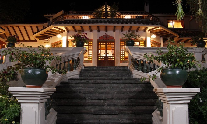 Paute Hotel | Uzhupud Garden Hotel & lodge