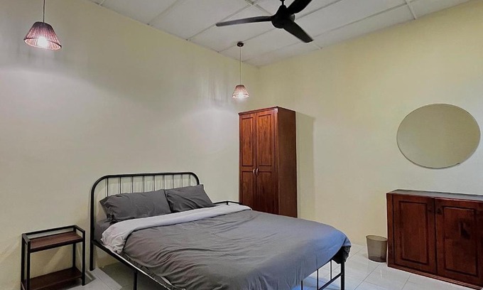 Kampung Alor Akar House | V Lodge
