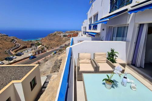 Puerto Rico Apartment | V&V Amadores Apartment