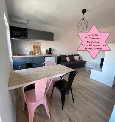 Valence Apartment | V3 Studio tout confort plein centre 5 min Golfech