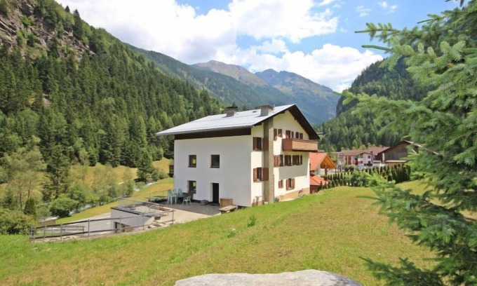 Sankt Leonhard im Pitztal House | Vacation home Wiese by Interhome