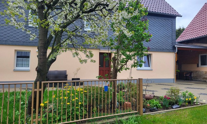 Duerrroehrsdorf-Dittersbach House | Vacation home at the gateway to Saxon Switzerland