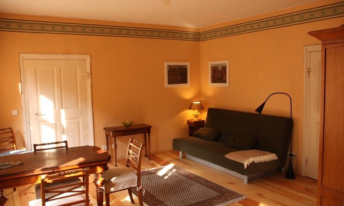 Glashutte Apartment | Vacation apartment at the Red Castle, 40sqm, 1 bedroom, 1 living/bedroom, max. 4 persons