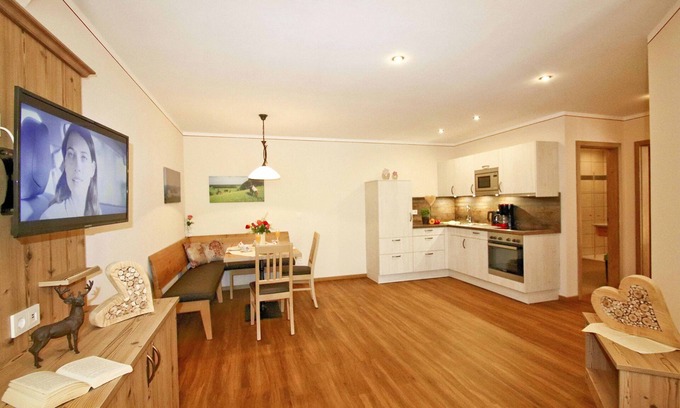 Bernau am Chiemsee Apartment | Vacation apartment Kampenwand for 1-5 persons (80 sqm, ground floor)