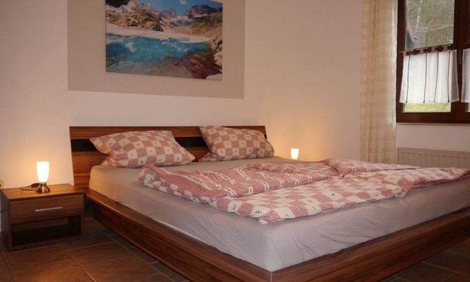 Hollfeld Apartment | Vacation apartment 1 - Guesthouse Seeber