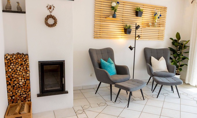 Truchlaching Apartment | Vacation apartment 117m² with balcony and garden