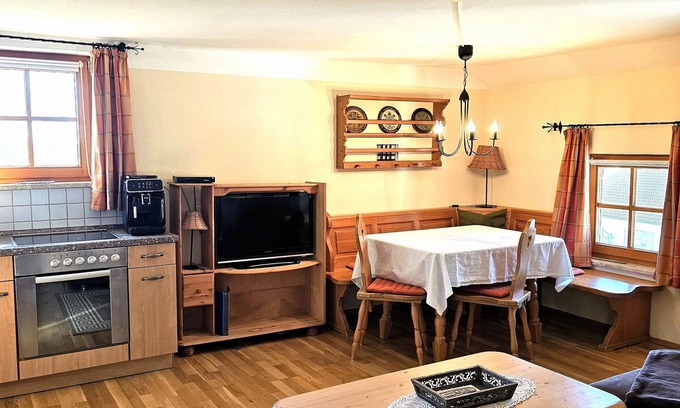 Waging am See Apartment | Vacation apartment Staufenblick, upper floor, 2 persons, 45 sqm