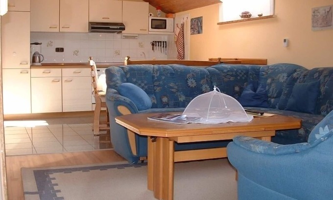 Laufen Apartment | Vacation apartment 90 sqm, 3 bedrooms up to 5 persons, eat-in kitchen