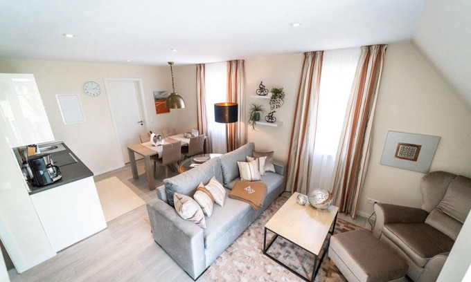 Ostseebad Ahrenshoop Apartment | Vacation apartment/apartment for 4 guests with 75m² in Ahrenshoop (164694)