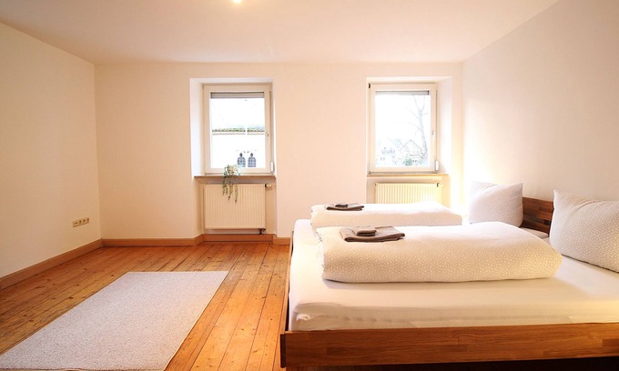 Ochsenfurt Apartment | Vacation apartment at the moated castle (1)