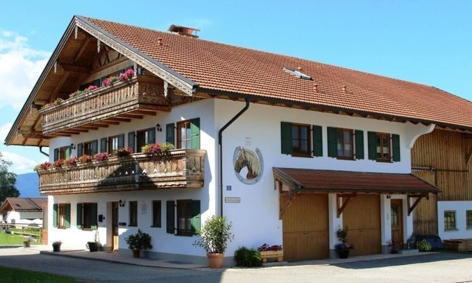 Schonberg Apartment | Vacation apartment/apartment for 4 guests with 95m² in Rottenbuch (115081)
