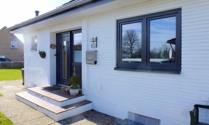 Busdorf Apartment | Vacation apartment "Am Runenstein 7"