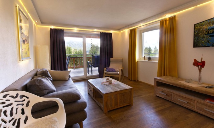 Weidach Apartment | Vacation apartment/apartment for 4 guests with 82m² in Leutasch (264743)