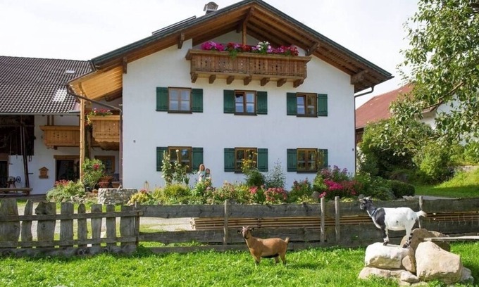 Burggen Apartment | Vacation apartment/apartment for 4 guests with 65m² in Burggen (133156)