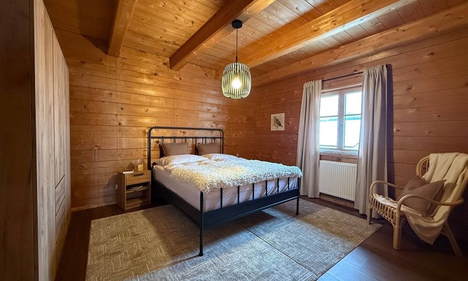 Burggen Apartment | Vacation apartment/apartment for 6 guests with 120m² in Burggen (272068)