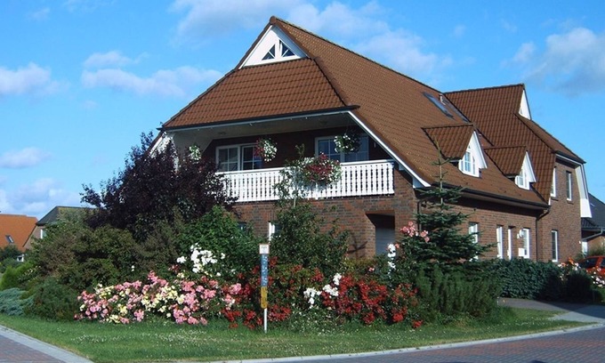 Nordseebad Burhave Apartment | Vacation apartment/apartment for 5 guests with 78m² in Burhave (126013)