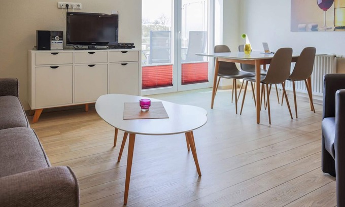 Sahrensdorf Apartment | Vacation apartment/apartment for 5 guests with 65m² in Fehmarn (51627)