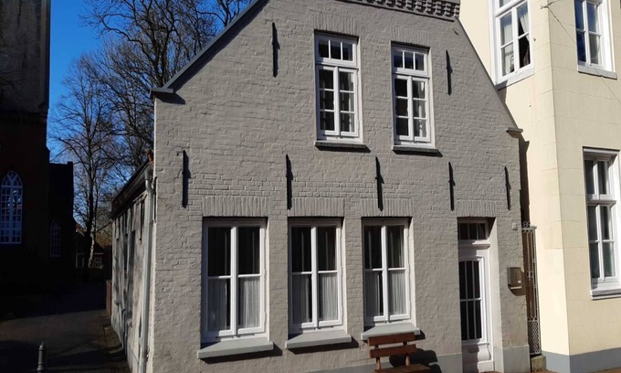 Weener Apartment | Vacation apartment at Kirchplatz 25561 - Holiday apartment at Kirchplatz