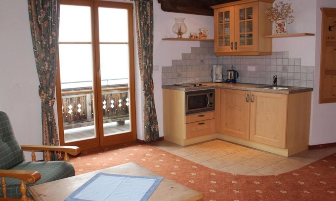 Obervellach House | Vacation apartment Karawankenblick - Almgasthof Himmelbauer