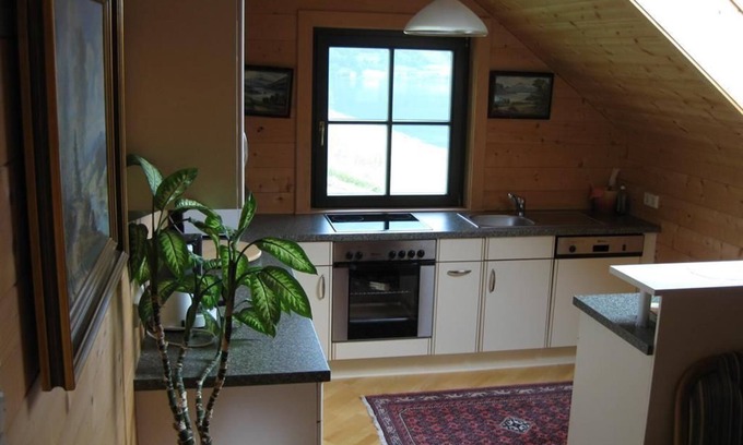 Spittal an der Drau Apartment | Vacation apartment for 4 persons - Seeappartement Elisabeth