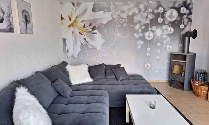 Bilderlahe Apartment | Vacation apartment Auf dem Sonnenberg - sunny, quiet and yet central