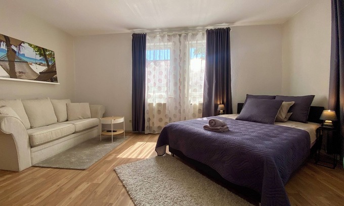 Wunsdorf Apartment | Vacation apartment/Berlin-Centre or Potsdam 30km/Zossen OT Wünsdorf