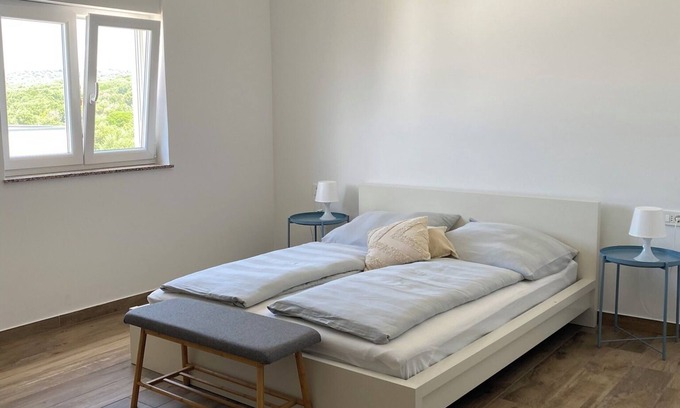Jakisnica Apartment | Vacation apartment by the sea, Adriatic Sea, Pag, Croatia