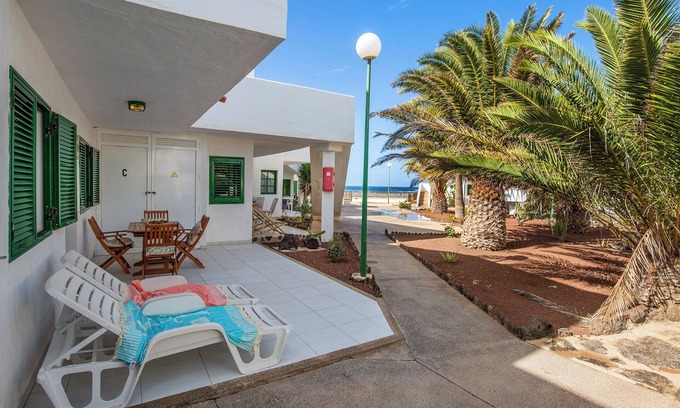 Los Lagos Apartment | Vacation Apartment 'Casa Isa' with Private Terrace