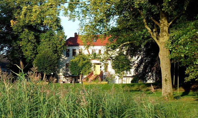 Luhme Apartment | Vacation apartment directly on the Twernsee