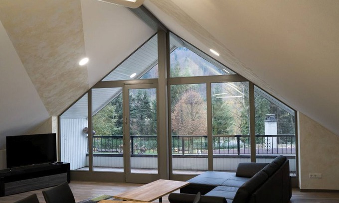 Gemarkung Killer Apartment | Vacation apartment 1, 2 bedrooms, 1 living/bedroom, 2 balconies, max. 8 persons