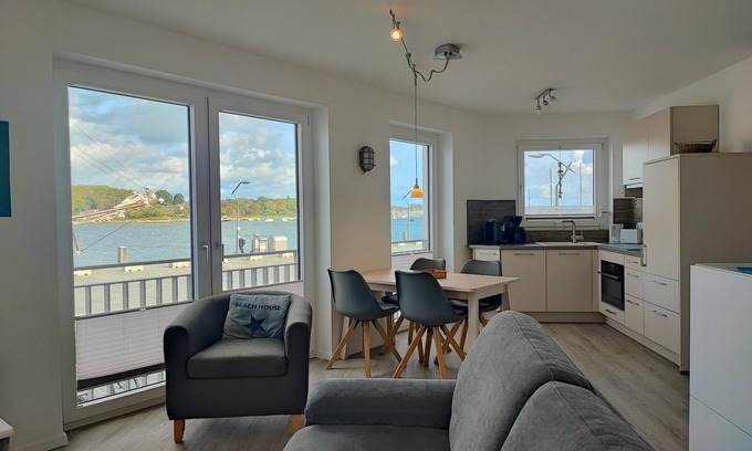 Eckernfoerde Apartment | Vacation apartment/apartment for 4 guests with 71m² in Eckernförde (120826)