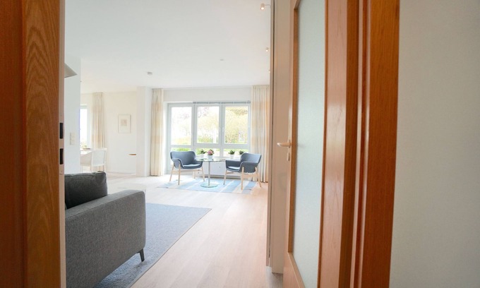 Eckernfoerde Apartment | Vacation apartment Strandhüpfer - right by the sea
