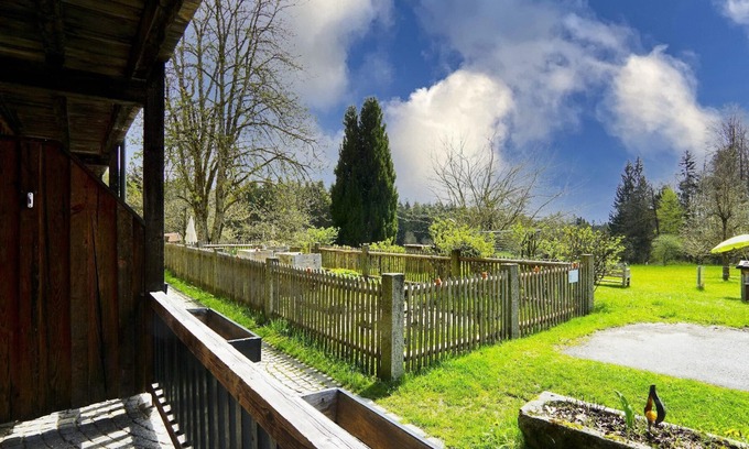 Segeten Apartment | Vacation apartment Fürstenzimmer with terrace - relax and feel good in the countryside