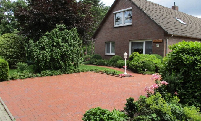 Jumme Apartment | Vacation apartment in Uplengen