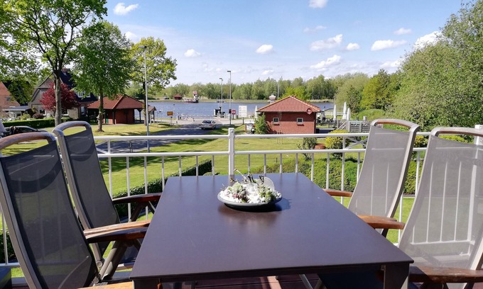 Oldenbuttel Apartment | Vacation apartment/apartment for 4 guests with 100m² in Oldenbüttel (296792)