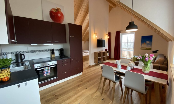 Spiegelberg Apartment | Vacation apartment in Großhöchberg - on the edge of the village and yet in the middle of it all