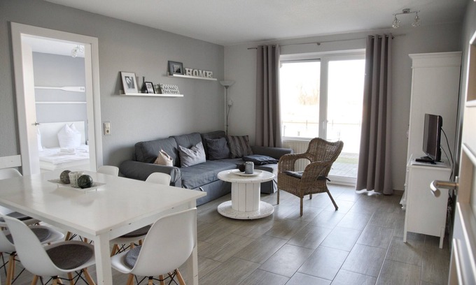 Ueckermuende Apartment | Vacation apartment/apartment for 6 guests with 65m² in Ueckermünde (55055)