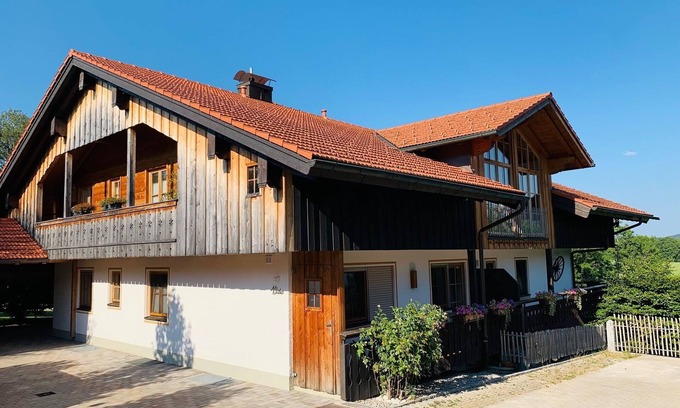 Wackersberg Apartment | Vacation apartment/apartment for 4 guests with 65m² in Wackersberg (169498)