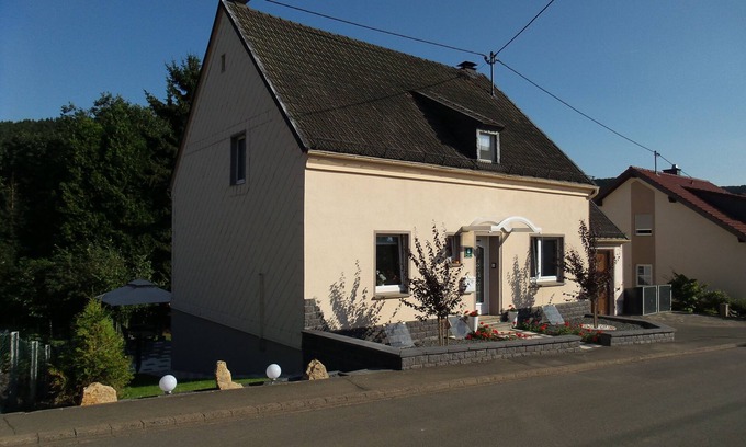 Birresborn Apartment | Vacation apartment Ela in the Vulkaneifel