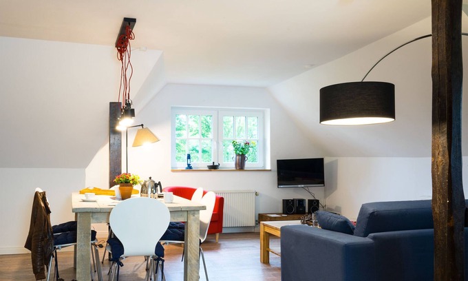 Welt Apartment | Vacation apartment "Haubarg Windschuur 8" in Welt for 4 persons