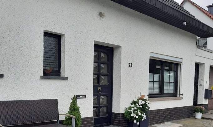 Waxweiler Apartment | Vacation apartment Holiday Prümtal - 4-bed vacation apartment shower/WC