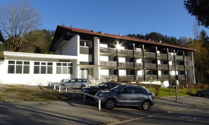 Rappele Apartment | Vacation apartment in Oberstdorf Tiefenbach, sauna, wifi, balcony, swimming pool, 2 guests