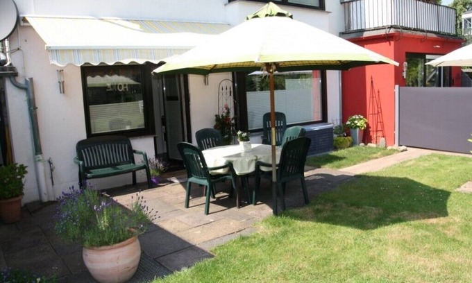 Dortmund Apartment | Vacation apartment in Dortmund Mengede with terrace