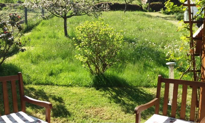 Eschenburg House | Vacation apartment Lahn-Dill-Bergland