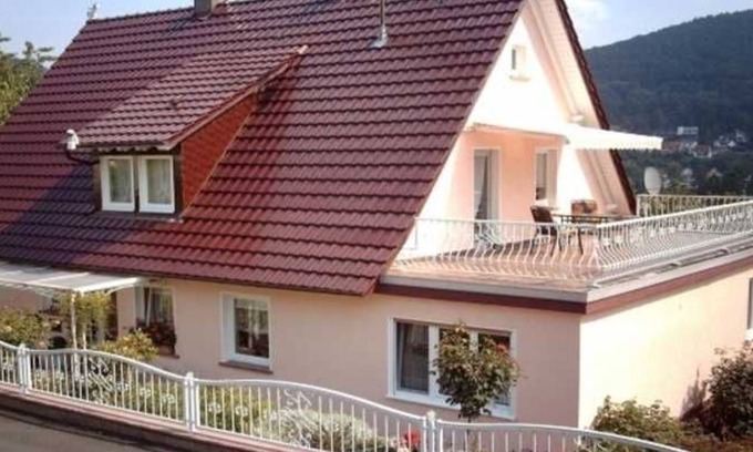 Amorbach Apartment | Vacation apartment Lioba Kunst