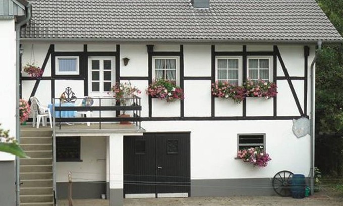 Reifferscheid Apartment | Vacation apartment Murk - 2-bed vacation apartment with terrace