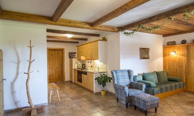 Kienberg Apartment | Vacation apartment on a farm 69 sqm, with two bedrooms and balcony