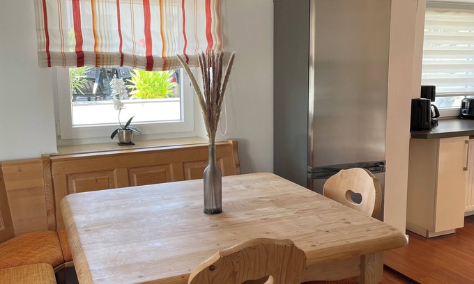 Feldafing Apartment | Vacation apartment Riedl - Feldafing, 5 min from Lake Starnberg
