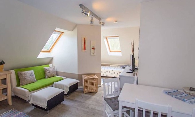 Zirkow Apartment | Vacation apartment Richard - Holiday home at the Museumshof